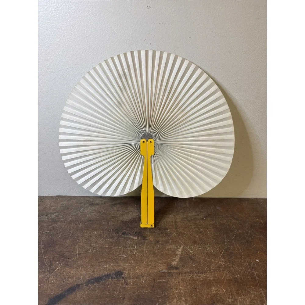 Vintage Folded Paper Fan With Cats Made In The People's Republic Of China Kitten